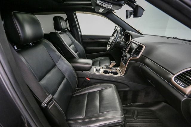 2017 Jeep Grand Cherokee Limited 4x4 - 23015797 - 19