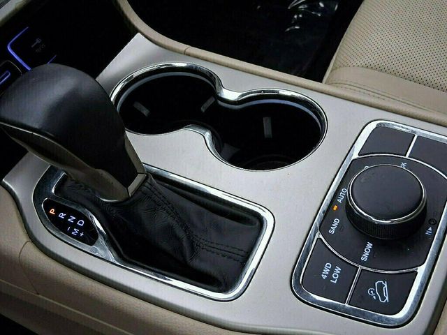 2017 Jeep Grand Cherokee Limited 4x4 - 22849187 - 39