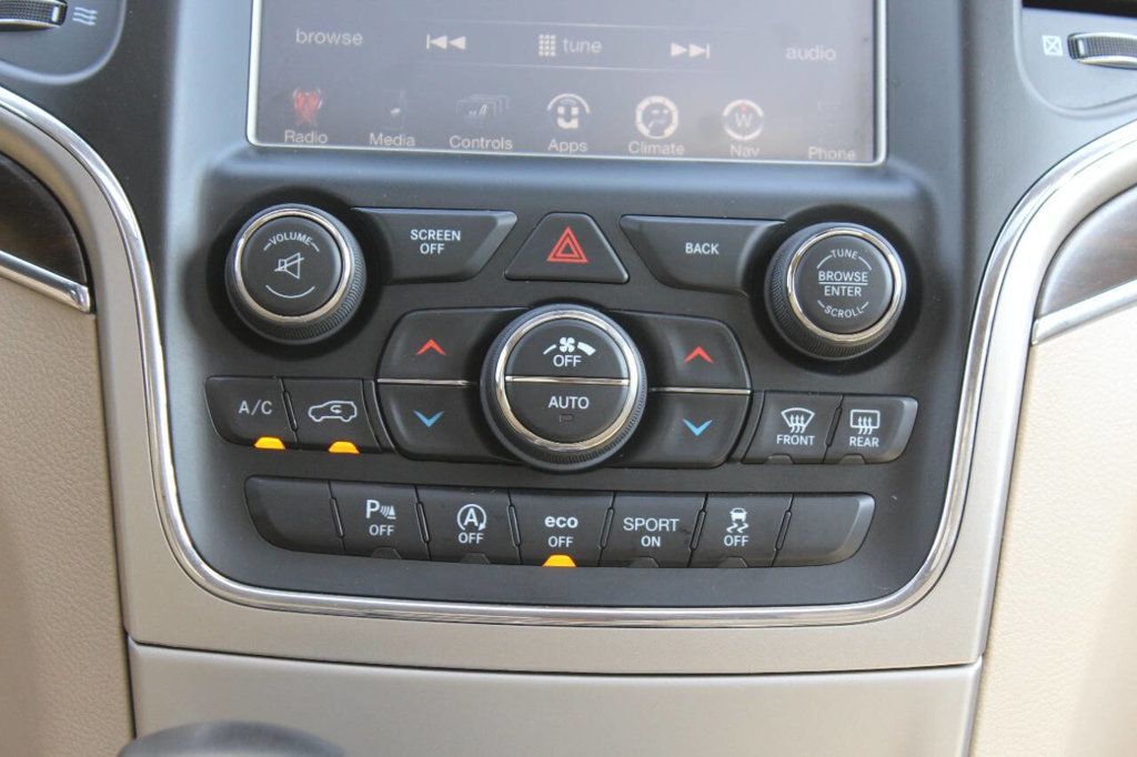 2017 Jeep Grand Cherokee Limited 4x4 4dr SUV - 22898480 - 24