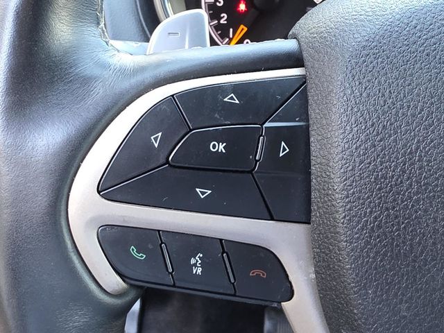 2017 Jeep Grand Cherokee Overland 4x2 - 22979963 - 28