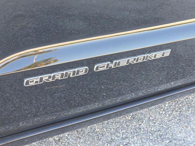 2017 Jeep Grand Cherokee Overland 4x2 - 22979963 - 33