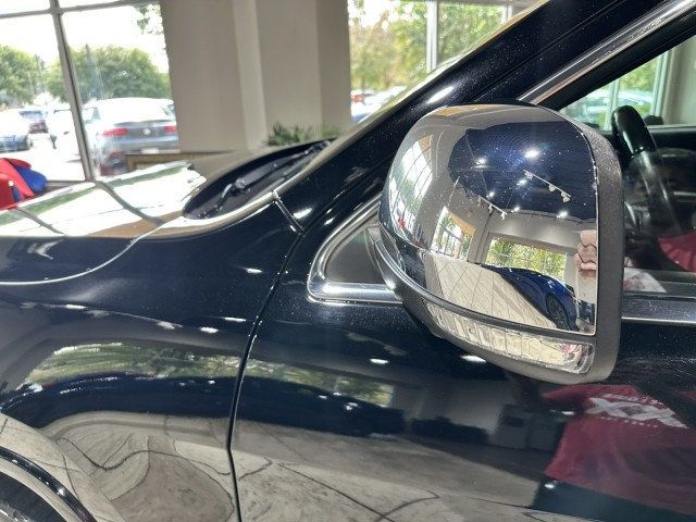 2017 Jeep Grand Cherokee Overland 4x4 - 23002618 - 5