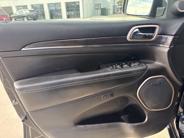 2017 Jeep Grand Cherokee Overland 4x4 - 23085683 - 9