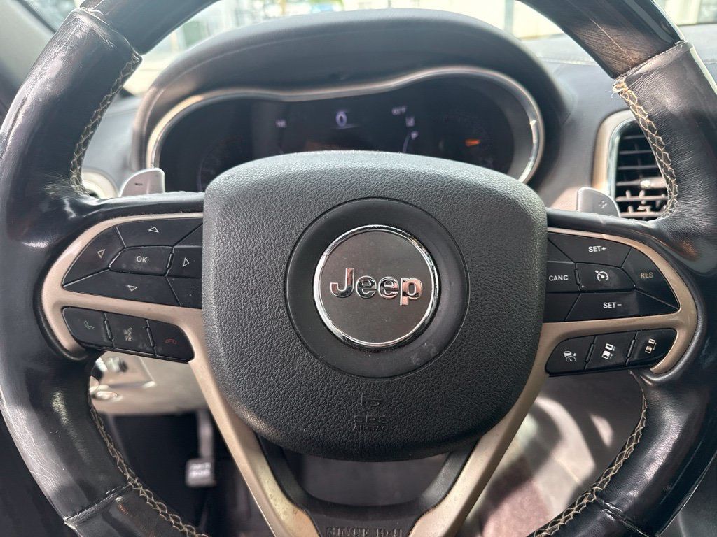 2017 Jeep Grand Cherokee Overland 4x4 - 23085683 - 11