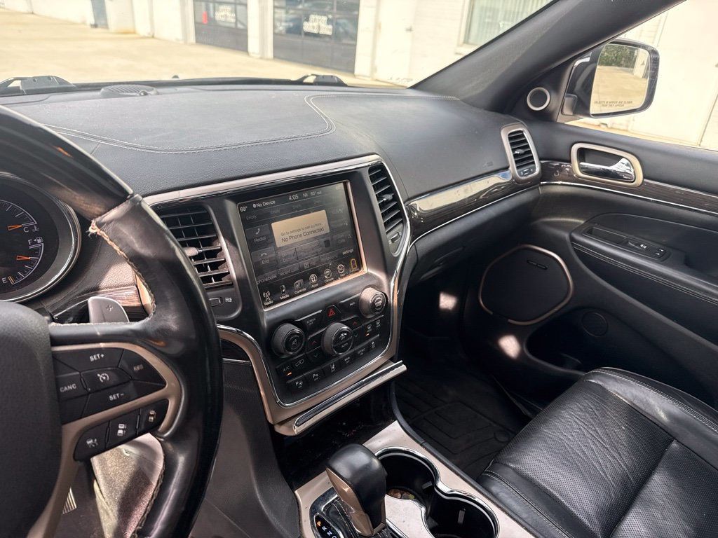 2017 Jeep Grand Cherokee Overland 4x4 - 23085683 - 13