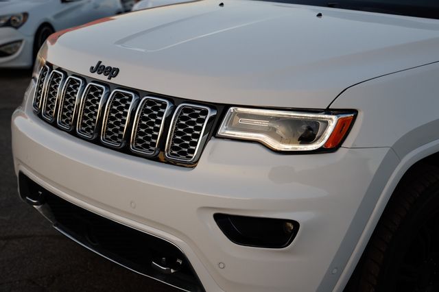 2017 Jeep Grand Cherokee Overland 4x4 - 22962181 - 34