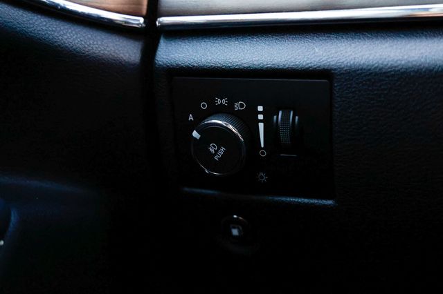 2017 Jeep Grand Cherokee Overland 4x4 - 22962181 - 42