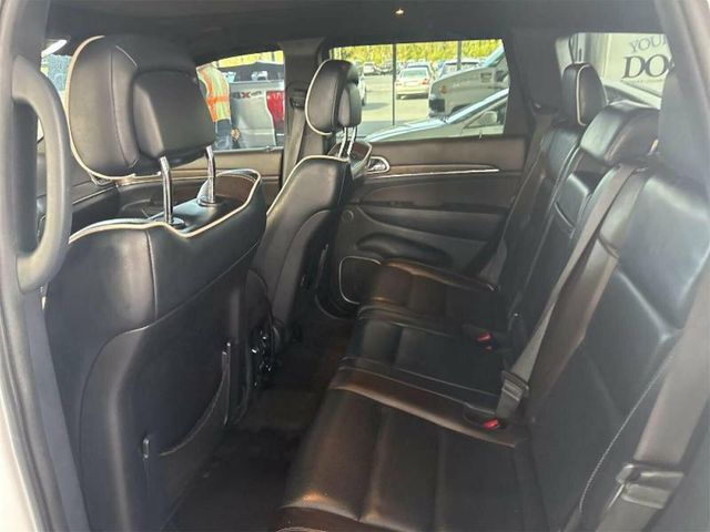 2017 Jeep Grand Cherokee Overland 4x4 - 22962181 - 8
