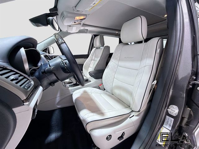 2017 Jeep Grand Cherokee Signature Leather-Wrapped Interior Package! LOOK INTERIOR SEATS! - 23013992 - 22