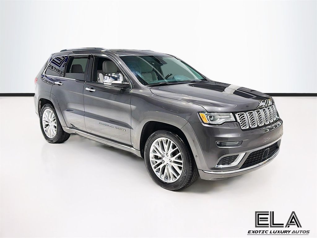 2017 Jeep Grand Cherokee Signature Leather-Wrapped Interior Package! LOOK INTERIOR SEATS! - 23013992 - 50