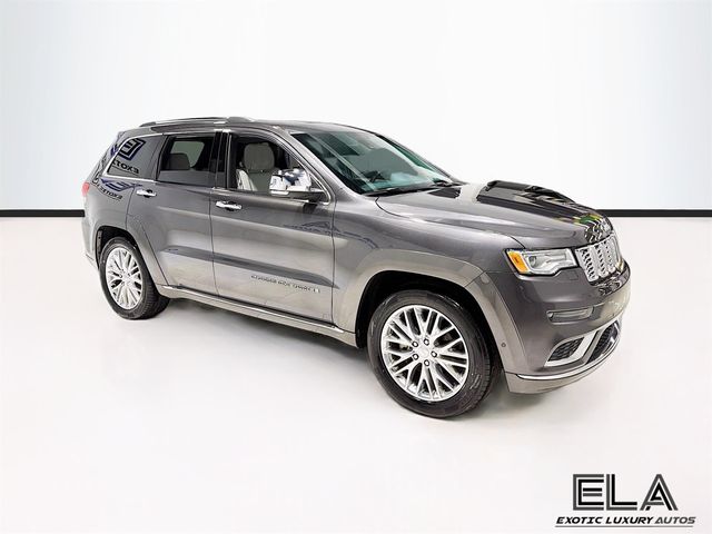 2017 Jeep Grand Cherokee Signature Leather-Wrapped Interior Package! LOOK INTERIOR SEATS! - 23013992 - 51