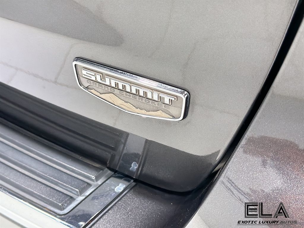 2017 Jeep Grand Cherokee Signature Leather-Wrapped Interior Package! LOOK INTERIOR SEATS! - 23013992 - 55