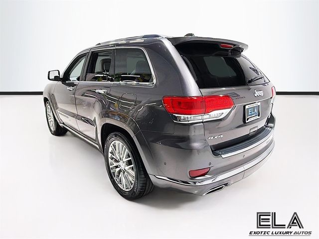 2017 Jeep Grand Cherokee Signature Leather-Wrapped Interior Package! LOOK INTERIOR SEATS! - 23013992 - 58