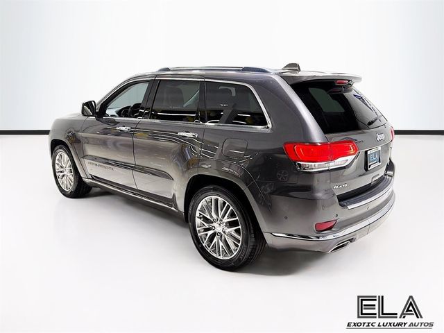 2017 Jeep Grand Cherokee Signature Leather-Wrapped Interior Package! LOOK INTERIOR SEATS! - 23013992 - 5