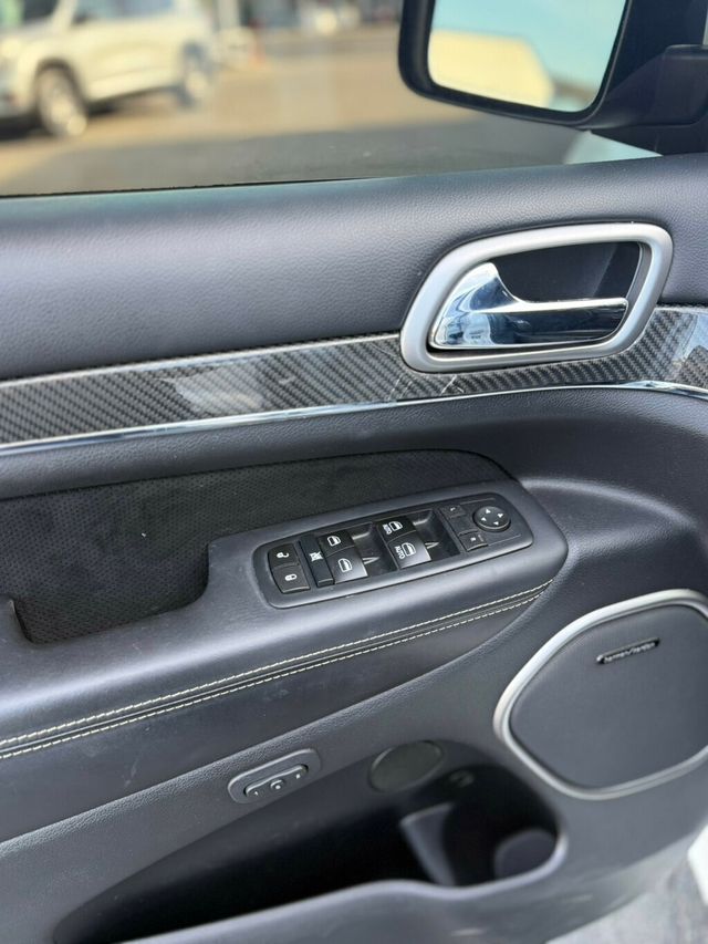 2017 Jeep Grand Cherokee SRT 4x4 - 23002392 - 20