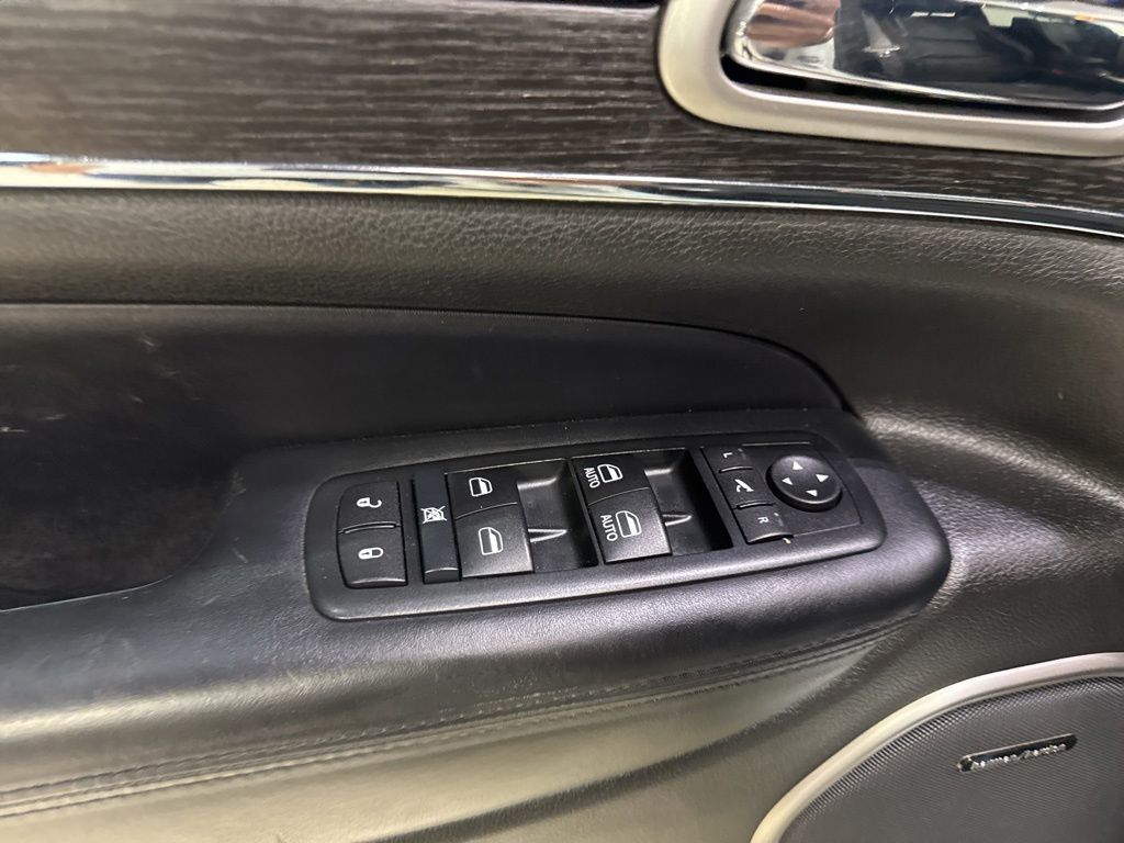 2017 Jeep Grand Cherokee Summit 4x4 - 23029104 - 32