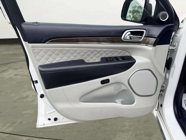 2017 Jeep Grand Cherokee Summit 4x4 - 23017458 - 23