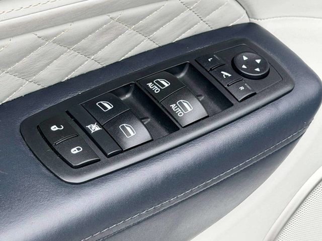 2017 Jeep Grand Cherokee Summit 4x4 - 23017458 - 24