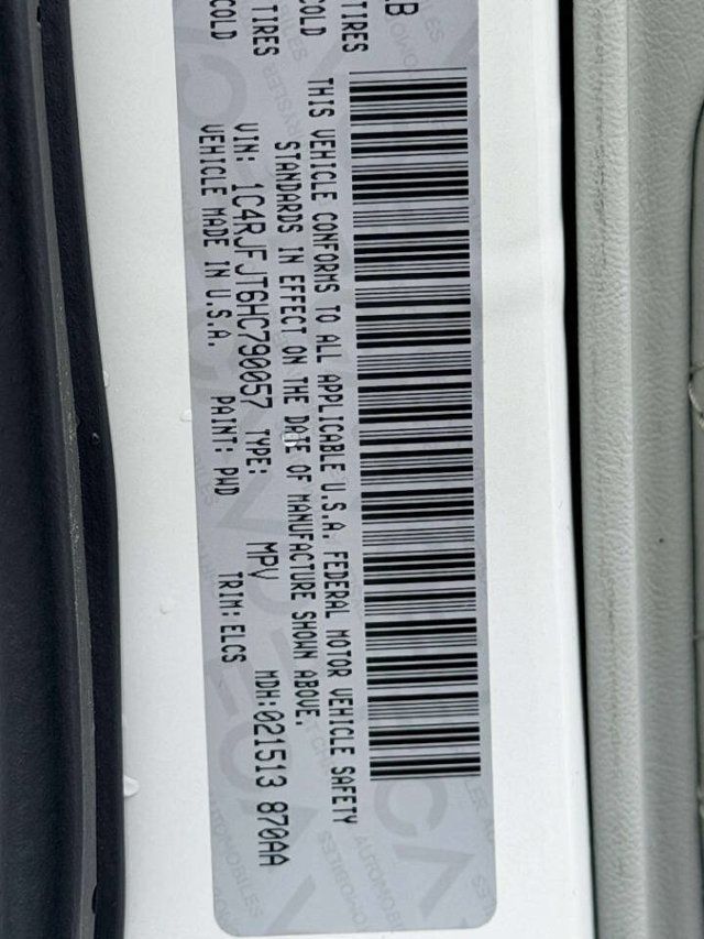 2017 Jeep Grand Cherokee Summit 4x4 - 23017458 - 28