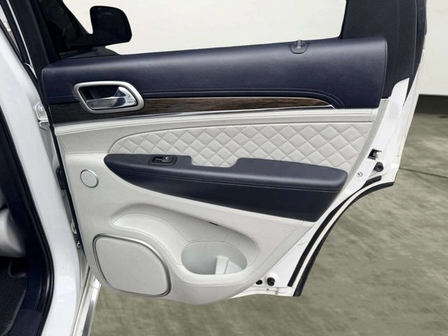 2017 Jeep Grand Cherokee Summit 4x4 - 23017458 - 33