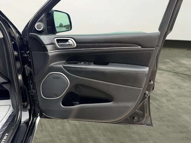 2017 Jeep Grand Cherokee Summit 4x4 - 23031415 - 30