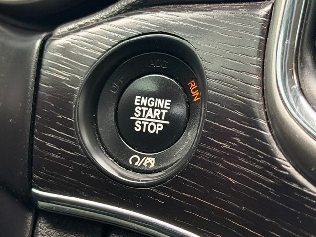 2017 Jeep Grand Cherokee Summit 4x4 - 23031415 - 38