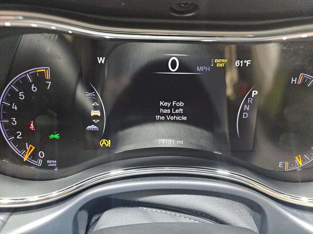 2017 Jeep Grand Cherokee Summit 4x4 - 23013992 - 9