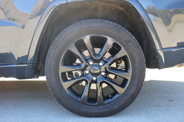 2017 Jeep Grand Cherokee SUNROOF 4X4 LEATHER TRIM!!!! - 23091782 - 10