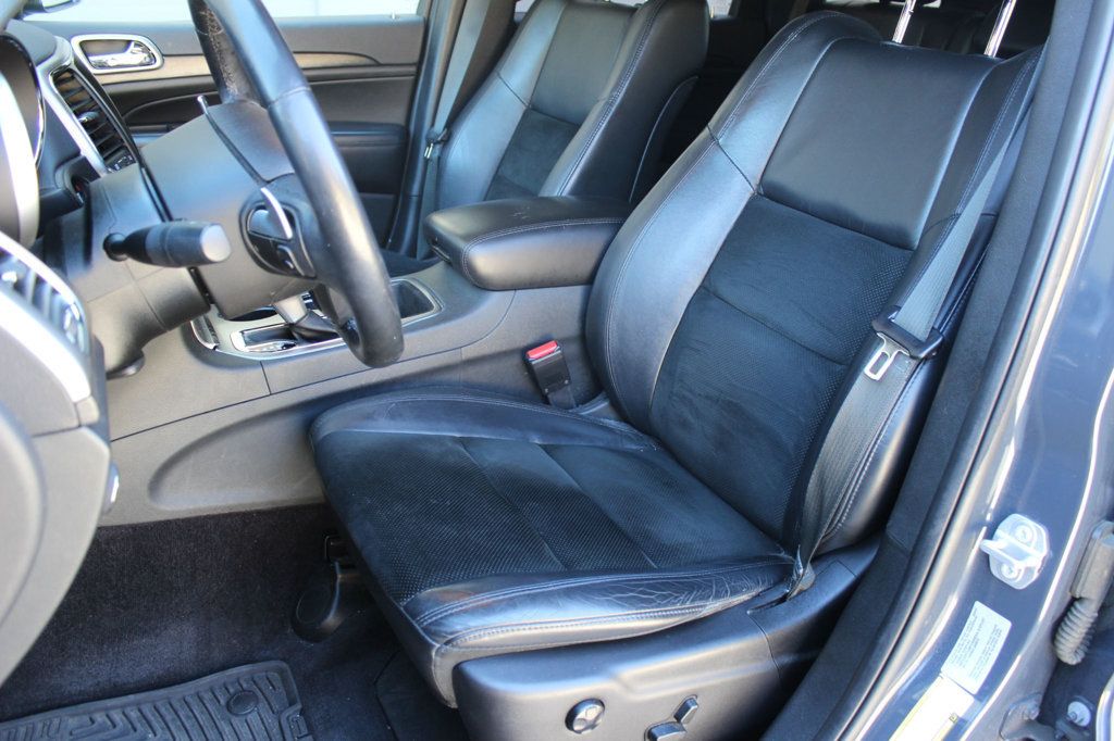 2017 Jeep Grand Cherokee SUNROOF 4X4 LEATHER TRIM!!!! - 23091782 - 14
