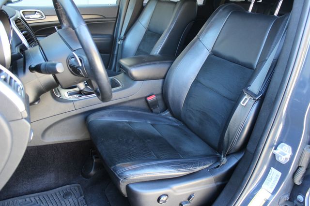 2017 Jeep Grand Cherokee SUNROOF 4X4 LEATHER TRIM!!!! - 23091782 - 14