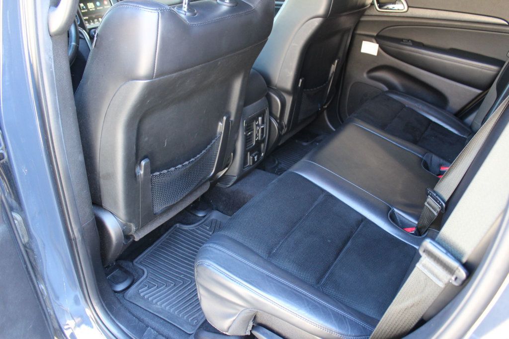 2017 Jeep Grand Cherokee SUNROOF 4X4 LEATHER TRIM!!!! - 23091782 - 15