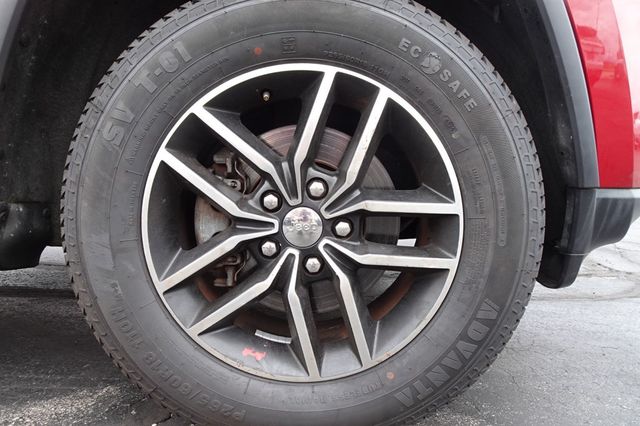 2017 Jeep Grand Cherokee Trailhawk 4x4 - 22927204 - 9
