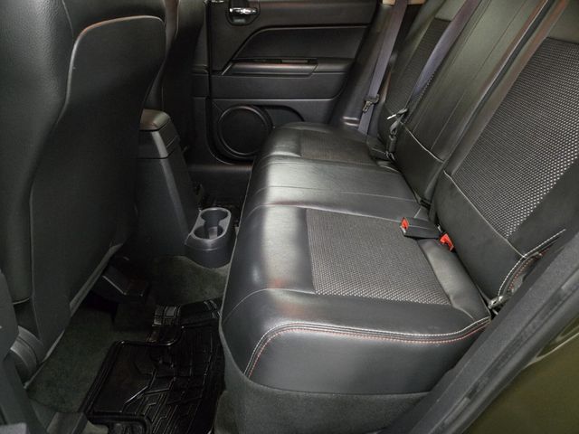 2017 Jeep Patriot 75th Anniversary Edition FWD - 22931390 - 9