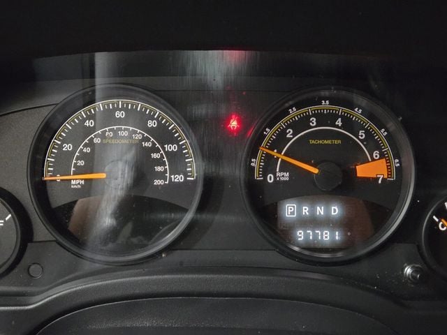 2017 Jeep Patriot 75th Anniversary Edition FWD - 22931390 - 17