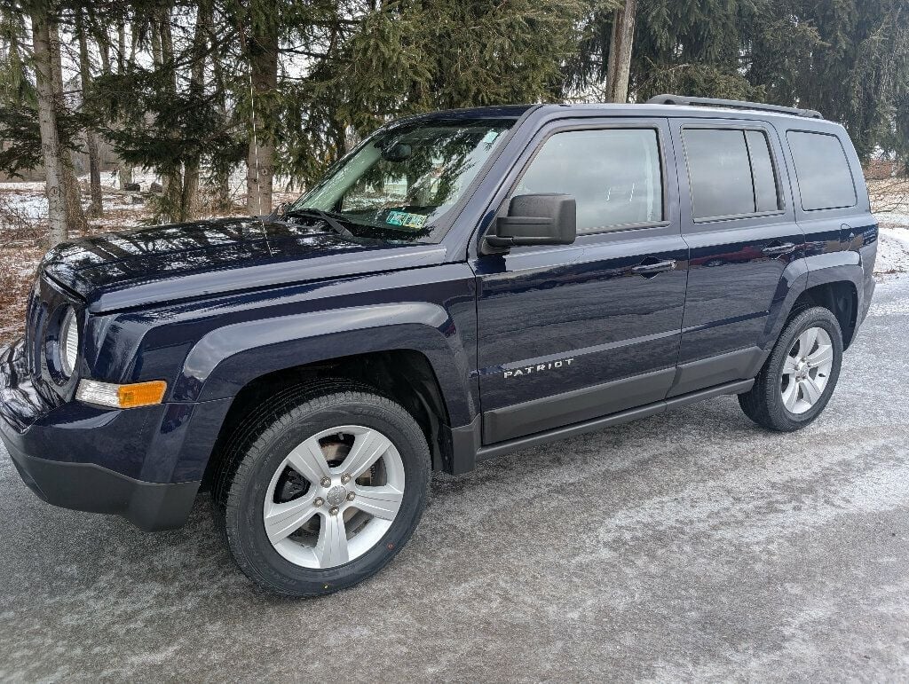 2017 Jeep Patriot ONE OWNER - ONLY 14K MILES - 22768648 - 9