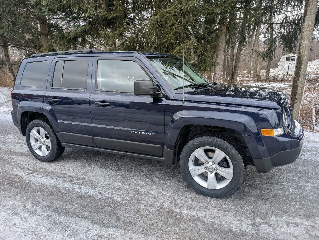 2017 Jeep Patriot ONE OWNER - ONLY 14K MILES - 22768648 - 1