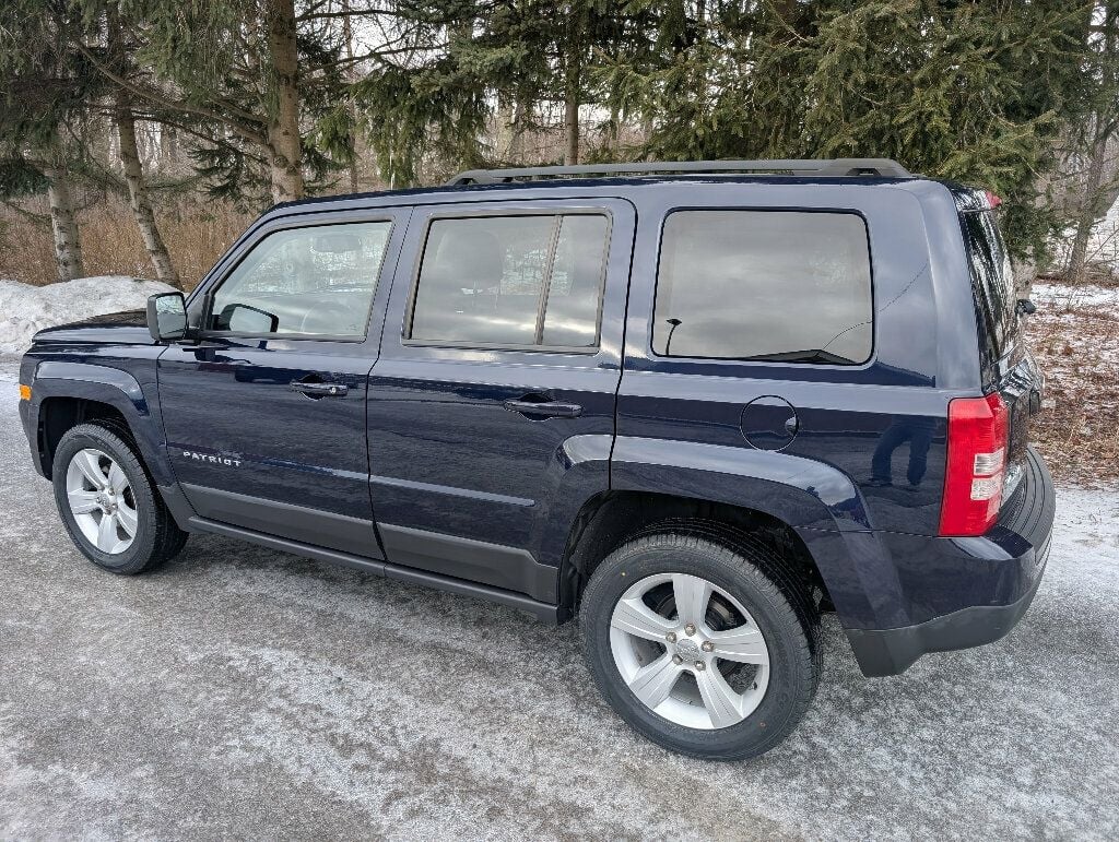 2017 Jeep Patriot ONE OWNER - ONLY 14K MILES - 22768648 - 7