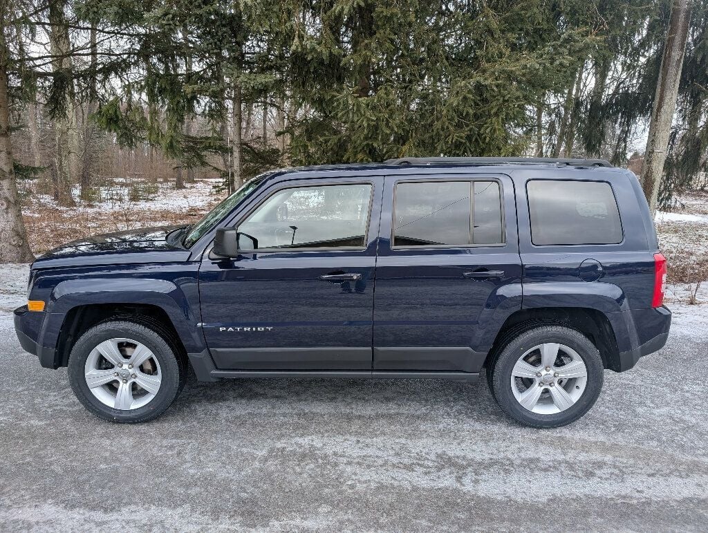 2017 Jeep Patriot ONE OWNER - ONLY 14K MILES - 22768648 - 8