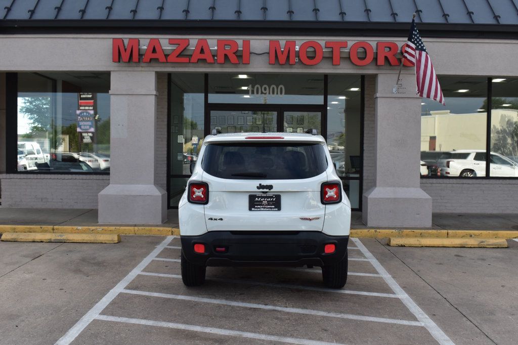 2017 Jeep Renegade  - 23052228 - 9