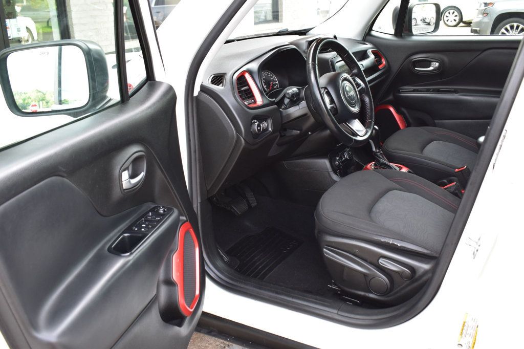 2017 Jeep Renegade  - 23052228 - 13