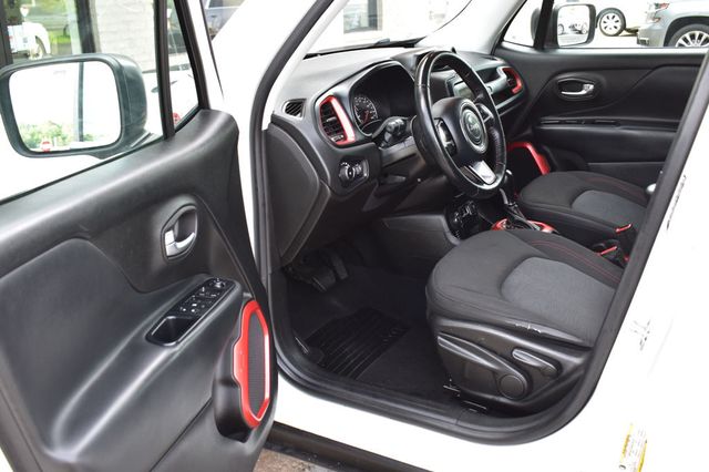 2017 Jeep Renegade  - 23052228 - 13