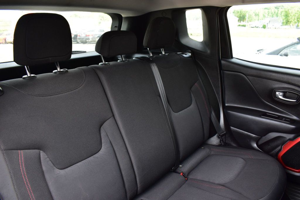 2017 Jeep Renegade  - 23052228 - 18