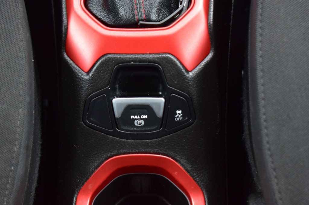 2017 Jeep Renegade  - 23052228 - 27