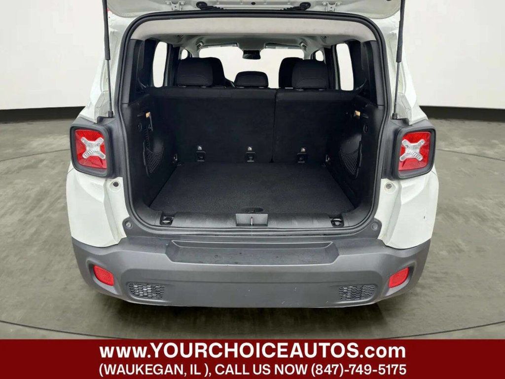 2017 Jeep Renegade Altitude 4x4 - 22958730 - 12