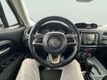 2017 Jeep Renegade Altitude 4x4 - 22958730 - 16