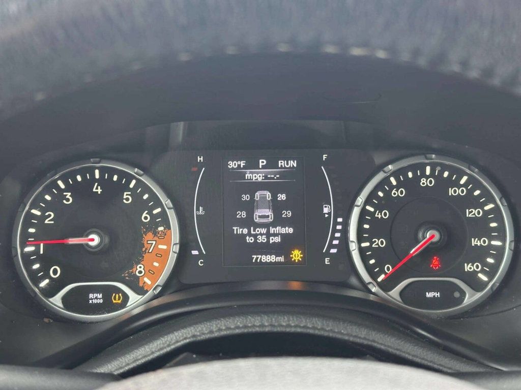 2017 Jeep Renegade Altitude 4x4 - 22958730 - 17