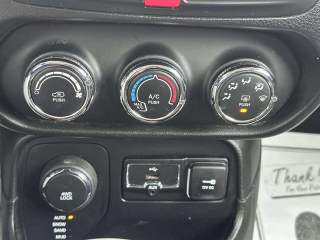 2017 Jeep Renegade Altitude 4x4 - 22958730 - 20