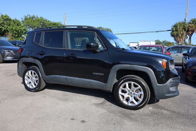2017 JEEP RENEGADE Latitude 4x4 - 22940774 - 0