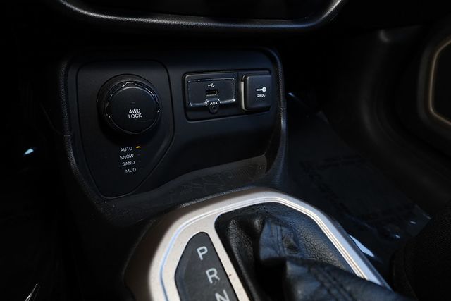 2017 JEEP RENEGADE Latitude 4x4 - 22940774 - 28