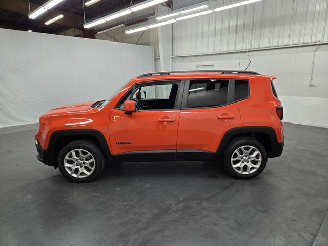 2017 Jeep Renegade Latitude 4x4 - 22703803 - 1